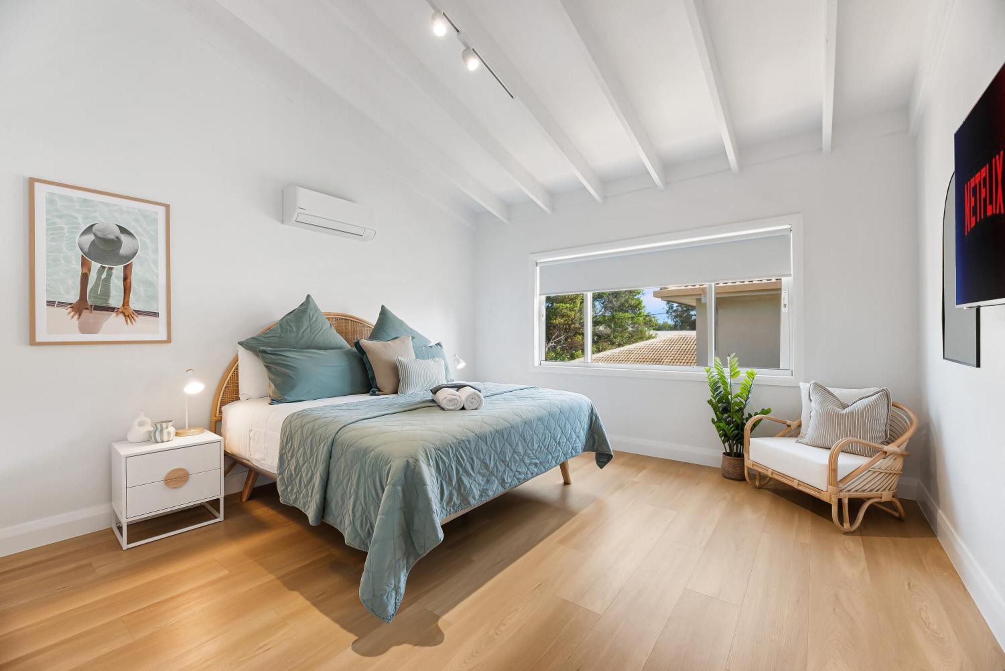 Stylish & Coastal Apartment *